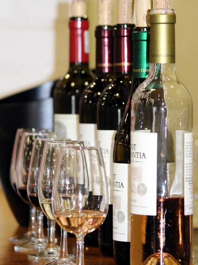 catas de vino wine tasting, glasses, wine bottles, wine, red wine, new wine, wine range, wine glasses, viticulture, cork, bottles, glass bottles, alcohol, drinks, beverages, winery, cape town, wine tasting, wine tasting, wine tasting, wine tasting, wine tasting